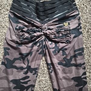 Cute Booty Lounge Brown Camouflage Leggings